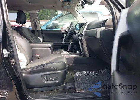 2020 Toyota 4Runner Sr5/Sr5 Premium/Venture/Limited/Night Shade/Trd Off Road/Trd Off Road Premium/Trd Pro z USA, uszkodzony, nr VIN JTEBU5JR7L5752837